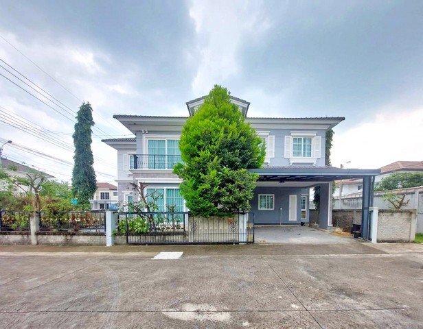 บ้าน โกลเด้น นีโอ สาทร  0 Rai 0 ngan 55 ตร.ว. 13900000 THAI BAHT   ราคานี้พลาดไม่ได้