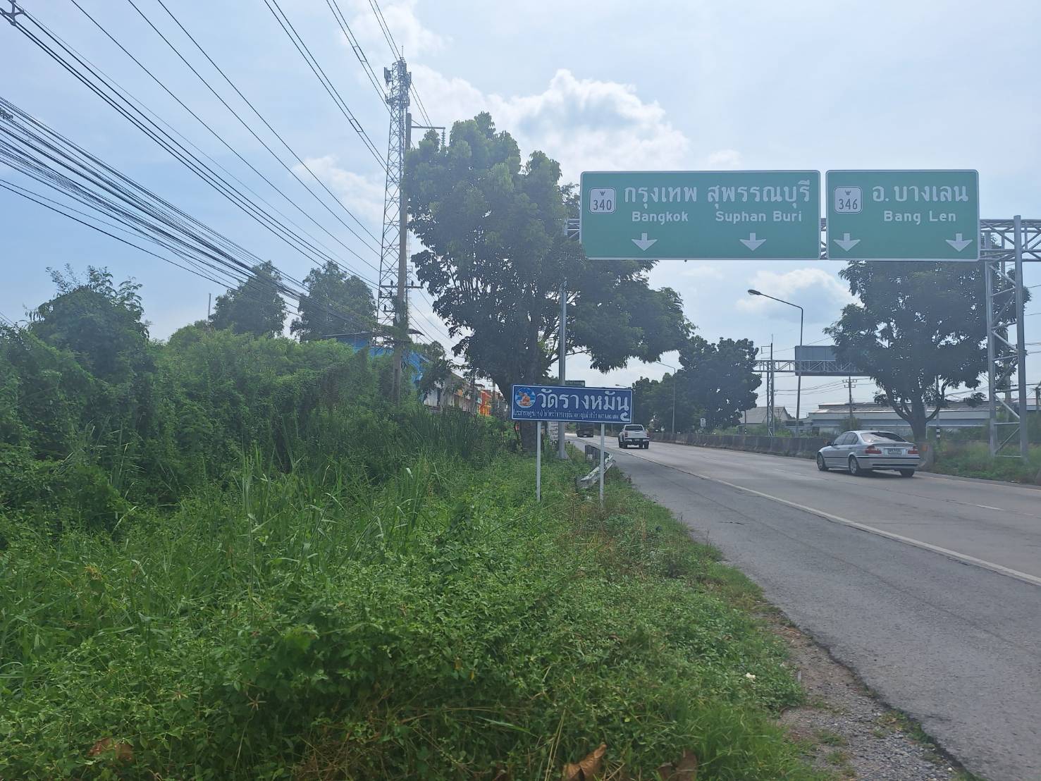 ขายที่ดิน 3-3-84 ไร่  ติดถนน 346 ปทุมธานี-บางเลน ใกล้แยกนพวงค์