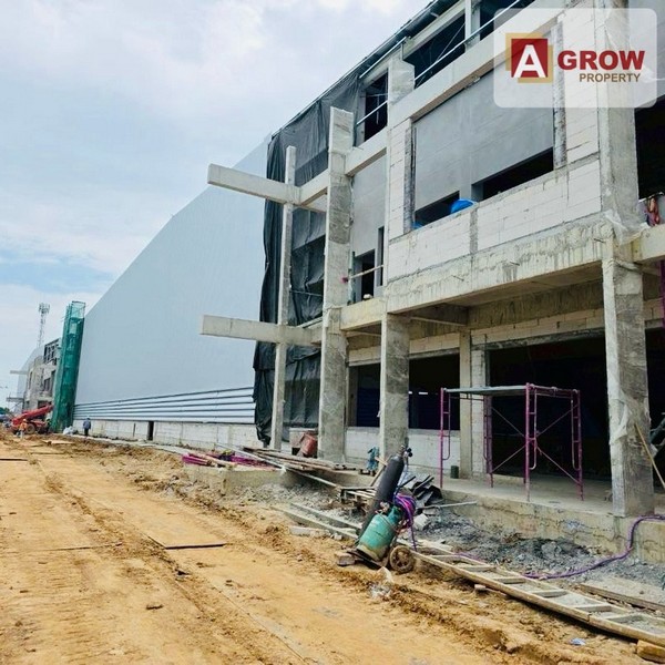 โรงงานให้เช่า ขนาด 2,950-5,400 ตร.ม. ผังสีม่วง ชลบุรี   (เสร็จพร้อมใช้ 1 Nov2025)