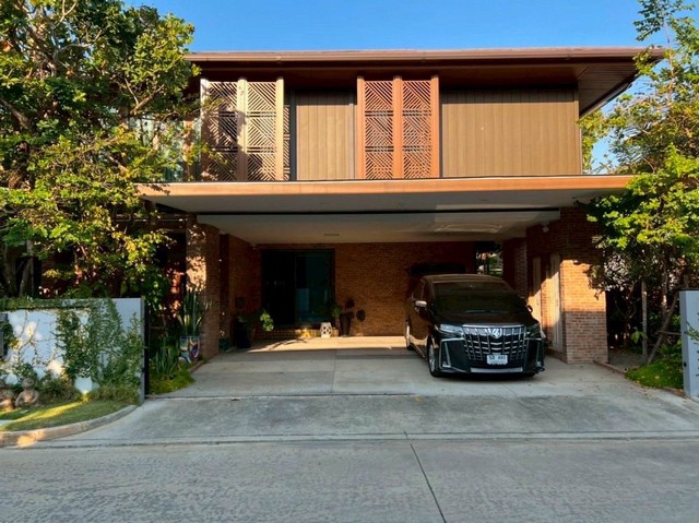 หมู่บ้าน บุราสิริพัฒนาการ บ้านสวยพร้อมอยู่ พื้นที่ใช้สอย 299 ตร.ม. 