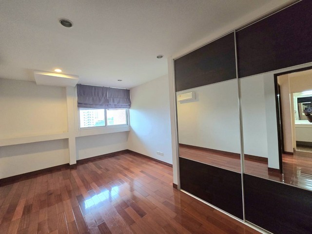 ขายคอนโด Elite Residence ศรีนครินทร์ 5 ห้องแบบ Duplex 104 ตร.ม ใกล้รพ.สมิติเวช 
