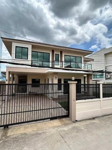 ให้เช่าบ้านเดี่ยว2ชั้น 398 ตร.ม.ย่านลาดพร้าว101บางกะปิเลียบด่วน 4นอนใกล้รถไฟฟ้าลาดพร้าว101