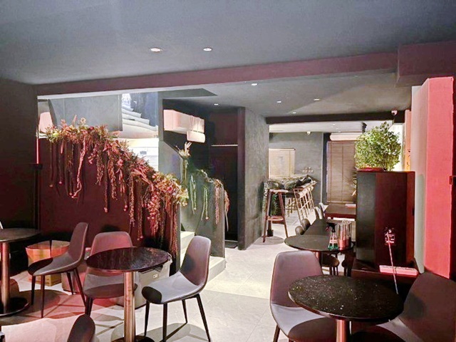ใจกลางเอกมัย  รร.นานาชาติเอกมัย 500ม. อาคารพาณิชย์ ให้เช่าชั้น 1-2 2นอน 1 น้ำย่านธุรกิจ เหมาะสำหรับประกอบธุรกิจทำบาร์ คาเฟ่ ร้านอาหาร 