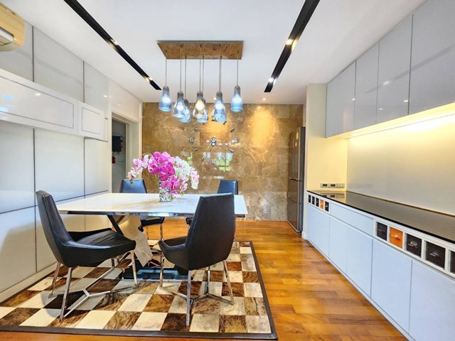 ขายคอนโด Silom City Resort วิวบ้านท่านทูต ห้องมุม ชั้น6  รับ (Co-Agent) ขายพร้อมผู้เช่า