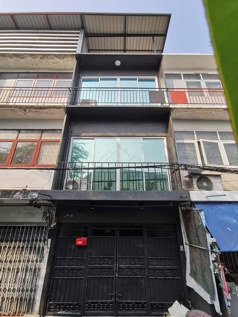 ให้เช่าทาวน์เฮ้าส์ 3 ชั้น 3 ห้องนอน ซอยประชาชื่น36 ใกล้คลองประปา ใกล้ทางด่วน    