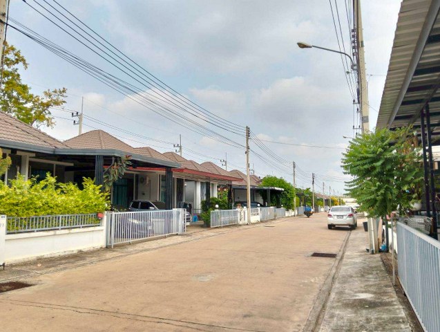 PZ1048 : ขายบ้านแฝด The Privy 2 เนื้อที่ 37.8 ตรว.  ติดห้างไทยวัสสดุศรีมหาโพธิ์  ตำบลท่าตูม อำเภอศรีมหาโพธิ จังหวัดปราจีนบุรี