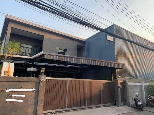 ขายโฮมออฟฟิศ (บ้าน + โกดัง + ห้องสตูดิโอ) บนเนื้อที่ 97 ตรว. ซอยวงศ์สว่าง 19 บางซื่อ ใกล้รถไฟฟ้าสายสีม่วง 