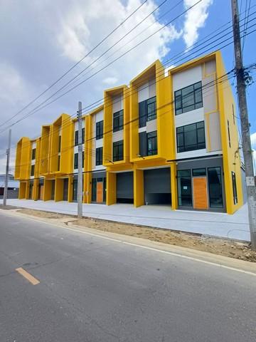 ให้เช่าโกดังและออฟฟิศ 450 ตรม. หลังมุม ซอยกัตนา ย่านบางใหญ่ นนทบุรี ( สร้างใหม่ )