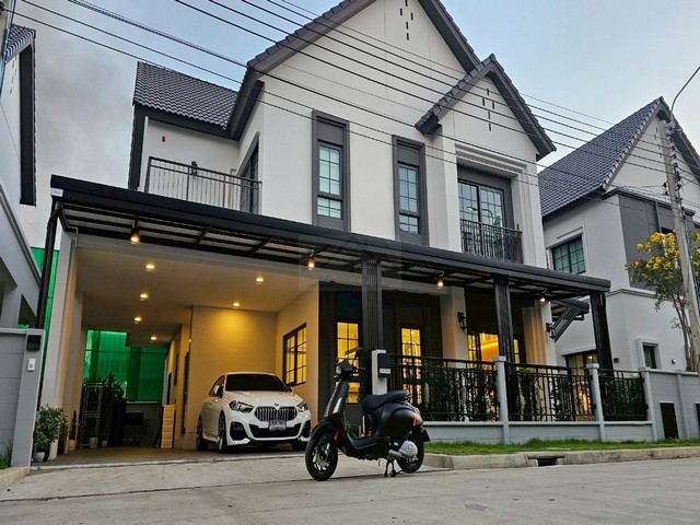 ขายบ้านเดี่ยว 2 ชั้น 56.50 ตรว. 4 ห้องนอน Centro บางนา บ้านเดี่ยวสุดพรีเมียม ทำเลศักยภาพ ใกล้เมกะบางนา ตกแต่งบิ้วอินครบ