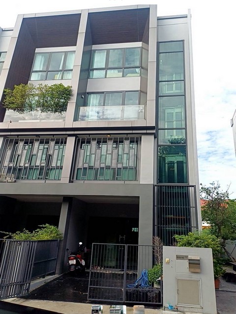 ให้เช่าโฮมออฟฟิศ 4 ชั้น โครงการ เจ ดับบลิว เออร์เบิน JW Urban สรงประภา-ดอนเมือง 