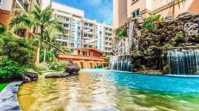 คอนโดแอตแลนติสรีสอร์ทพัทยา วิวสระว่ายน้ำสวยๆ  เฟอร์นิเจอร์ครบ