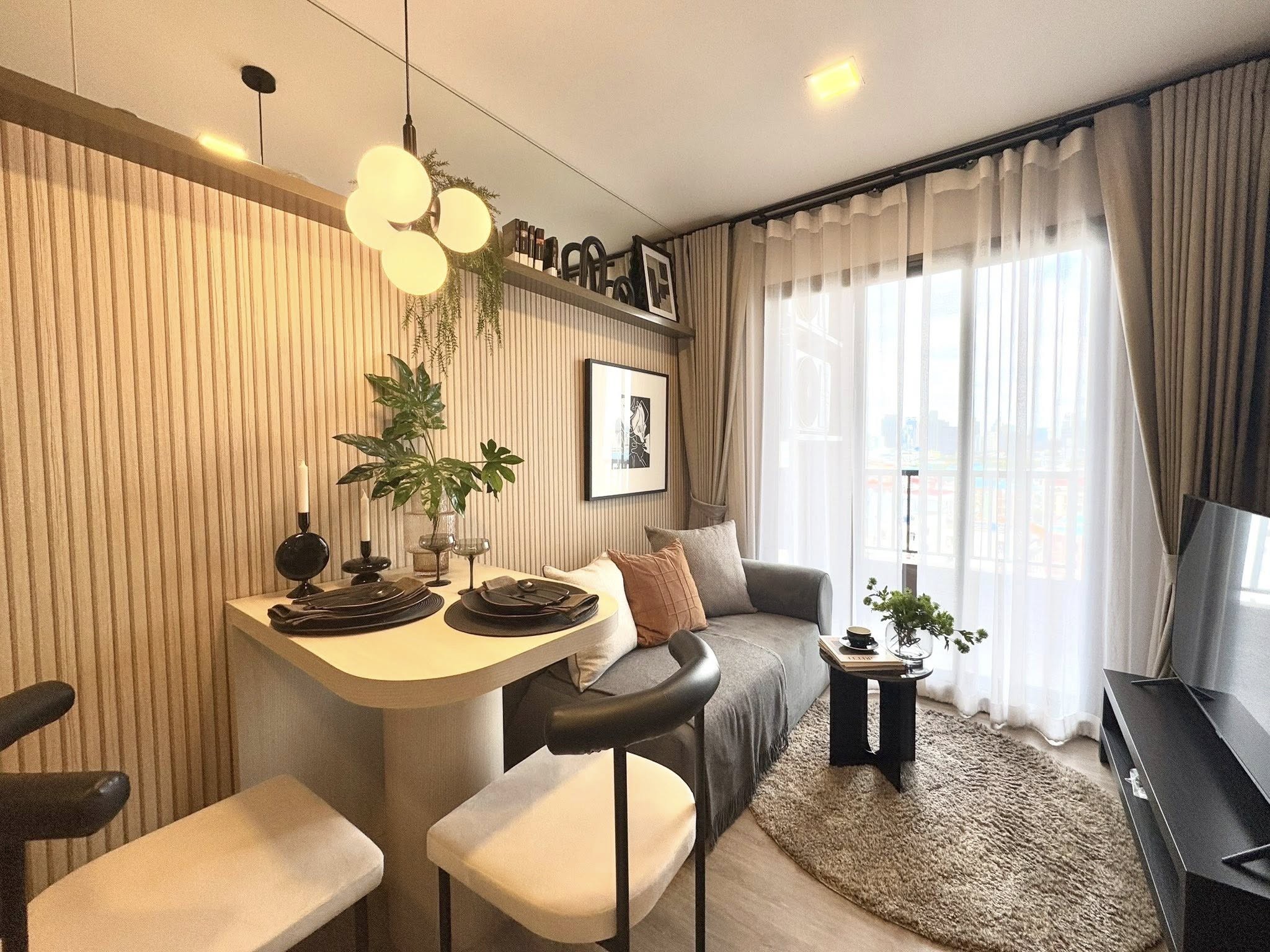 Nia by Sansiri Safe quiet private 6th floor BTS Phra Khanong