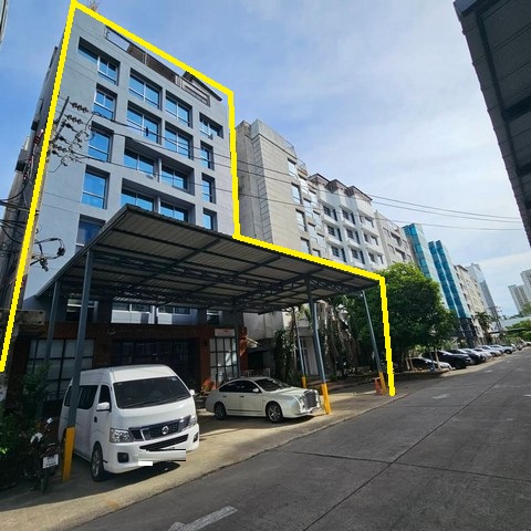 P930 ขาย อาคารสำนักงาน 9 ชั้น ซอยผูกมิตร ถนนศรีนครินทร์ ซอยศรีนครินทร์ 65 ซอยศรีนครินทร์ 67 ใกล้รถไฟฟ้าสายสีเหลือง สถานีศรีอุดม