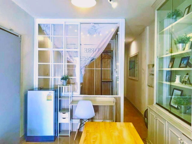 ให้เช่าทาวน์เฮาส์ 18 ตร.วา.72 ตร.ม. เซ็นทรัล ภูเก็ต 400 ม.เมืองภูเก็ต รร.นานาชาติเฮดสตาร์ท 700 ม.2 นอน 1 น้ำ เฟอร์  รพ.กรุงเทพภูเก็ต 750 ม.