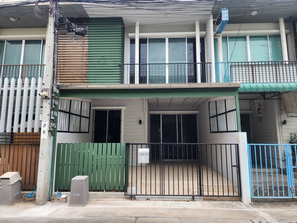 ขายทาวน์โฮม 2 ชั้น ปรับปรุงใหม่ หมู่บ้านแกรนดิตี้ บางบัวทอง ขนาด 18 ตร.ว. ใกล้เซ็นทรัลเวสเกต