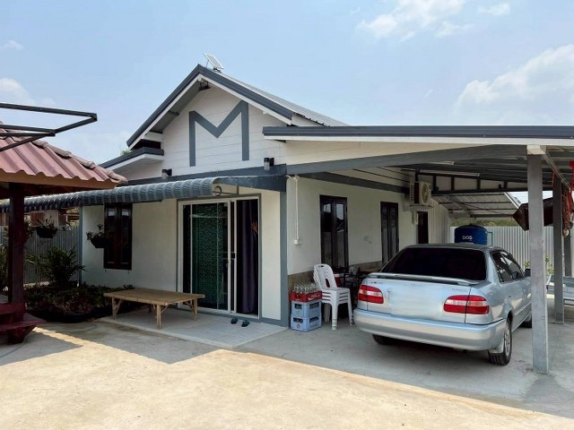  ขายบ้านชั้นเดียว ขนาด 140 ตร.ว. พร้อมเข้าอยู่ เฟอร์นิเจอร์ ทั้งหลัง  เข้าออกสะดวก ถนนกว้าง ใกล้เซ็นทรัล อำเภอเมือง  จังหวัดขอนแก่น