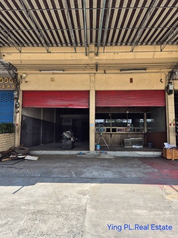 อาคาร - พื้นที่ 20 Square Wah 1 ngan 0 ไร่  70000 B. ทำเลนี้ห้ามพลาด -