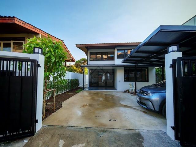 ให้เช่าบ้านเดี่ยว 2 ชั้น 58 ตรว. ซ.ลาดพร้าว 74 ปรับปรุงใหม่ทั้งหลัง ใกล้ MRT ลาดพร้าว 71