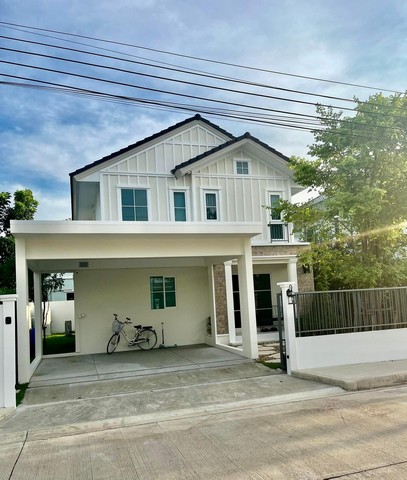 ให้บ้านเดี่ยว 2 ชั้น หมู่บ้าน วิลลาจจิโอ 2 ศรีนครินทร์-บางนา  (โครงการ แลนด์แอนด์เฮ้าส์) บ้านใหม่ไม่เคยปล่อเช่า  