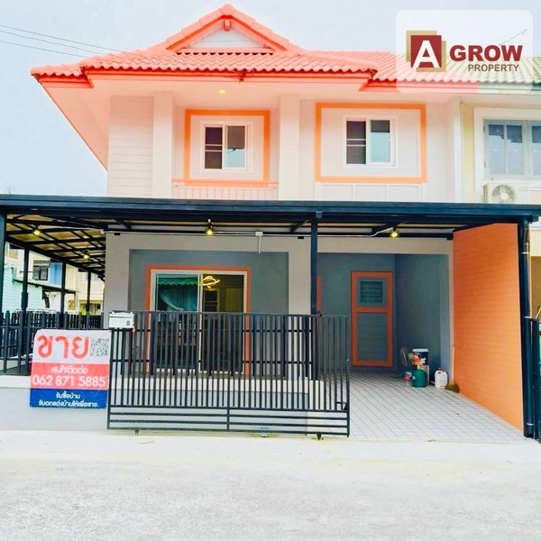 หมู่บ้านพฤกษา 15 ถนนตำหรุ-บางพลี บ้านหลังมุม รีโนเวทใหม่ พร้อมเข้าอยู่