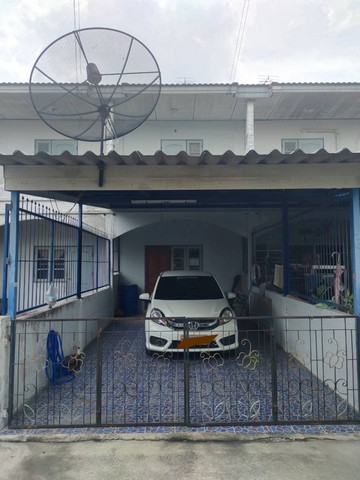 ขายถูก ทาวน์เฮ้าส์2ชั้น 20.3ตรว.  2ห้องนอน 2ห้องน้ำ หมู่บ้านกุรนิฐษ์ ถนนสังฆสันติสุข12 หนองจอก