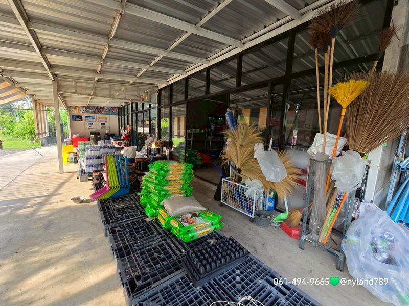 ขายบ้านสวนพร้อมร้านค้า ติดถนน ใกล้ รร.เตรียมทหาร ต.ศรีกระอาง อ.บ้านนา จ.นครนายก โฉนดครุฑแดงพร้อมโอน