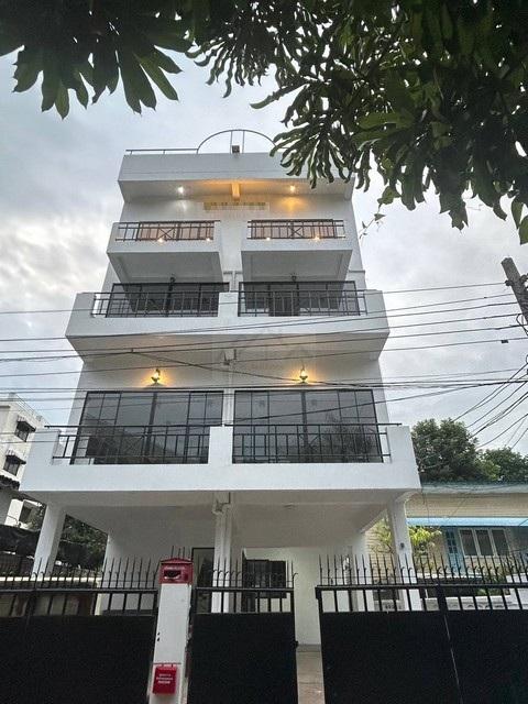 ให้เช่าโฮมออฟฟิศ 4 ชั้น 500 ตรม. สุขุมวิท 62 รีโนเวทใหม่ พร้อมเฟอร์นิเจอร์ ใกล้ BTS บางจาก