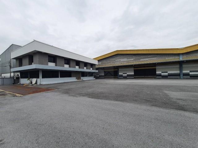 ให้เช่าโกดังพร้อมสำนักงาน 10,500 ตรม. ย่านสำโรงใต้ ปู่เจ้าสมิงพราย พื้นที่สีม่วง ขอ รง.4 ได้
