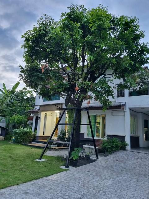 P819 ให้เช่า บ้านเดี่ยว โยธินพัฒนา11 สไตล์โมเดิร์น เลียบด่วน บ้านลาดพร้าว Exclusive ตรงข้ามเดอะคริสตัล จอดรถ 7 คัน