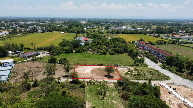 ขายที่ดินหางดงทำเลดีน้ำไฟพร้อม สร้างบ้านอยู่อาศัยหรือสร้างบ้านขายได้เลย