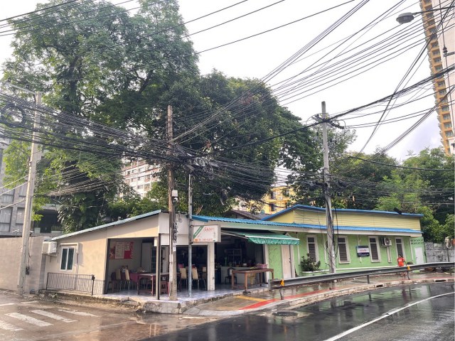 ขายที่ดินแปลงพิเศษ ติดถนนซอยสุขุมวิท 39 เนื้อที่ 49 ตร.ว. ทำเลหายากในย่าน Prime Area ใจกลางพร้อมพงษ์ เขตวัฒนา กรุงเทพ