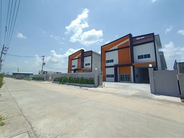 ให้เช่า โรงงาน โกดัง พร้อมออฟฟิศ 1.5 ไร่ 1350 ตรม. ต.ท่าเสา อ.กระทุ่มแบน ทำเลดี เหมาะสำหรับสร้างธุรกิจ หรือ ขยายธุรกิจ