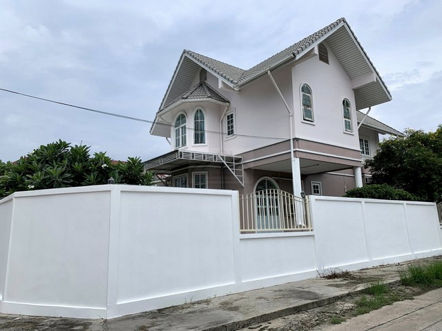 ขายบ้านเดี่ยว 2 ชั้นหลังมุม 149 ตรว. หมู่บ้านเมืองทอง 4 ถนนสุขุมวิท 101 ซอยปุณณวิถี 53