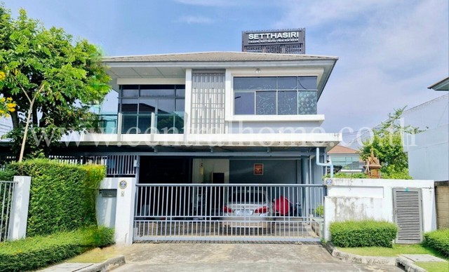 บ้านเดี่ยว เศรษฐสิริ แจ้งวัฒนะ - ประชาชื่น พร้อมห้องน็อคดาวน์ 1 หลัง