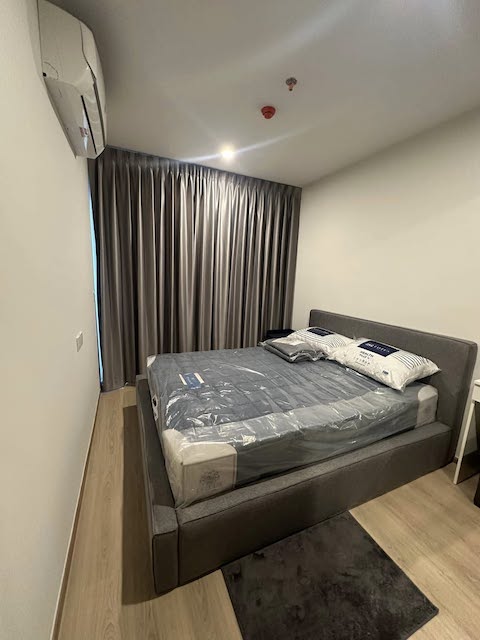 Life Rama 4 Asoke comfortable convenient peaceful 15th floor MRT Khlong Toei