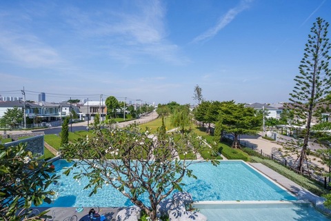 New home for rent Anya Bangna-Ram 2 Private garden ready to move in Price : 69k / Month
