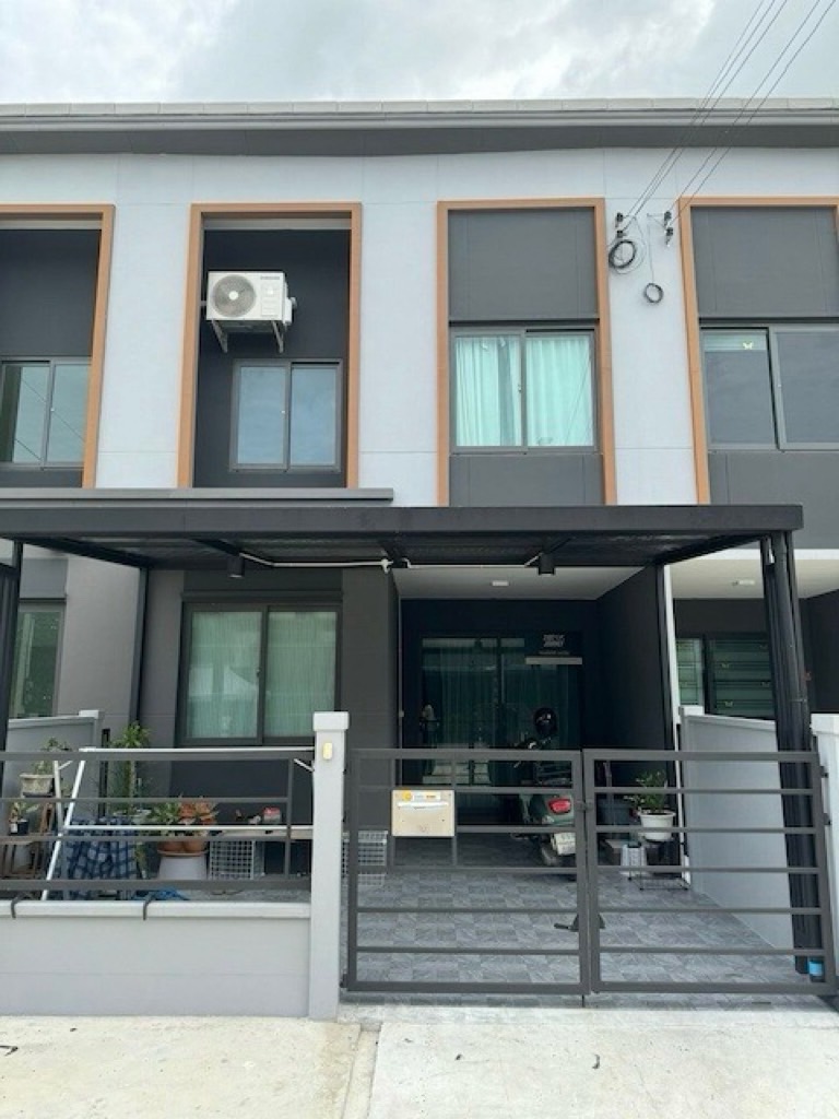 BH3611 ให้เช่าทาวน์โฮม 2 ชั้น โครงการ Pleno Town บางนา กม.24 ใกล้ ABAC, บางบ่อ | เลี้ยงสัตว์ได้ | เหมาะอยู่เองหรือทำออฟฟิศ