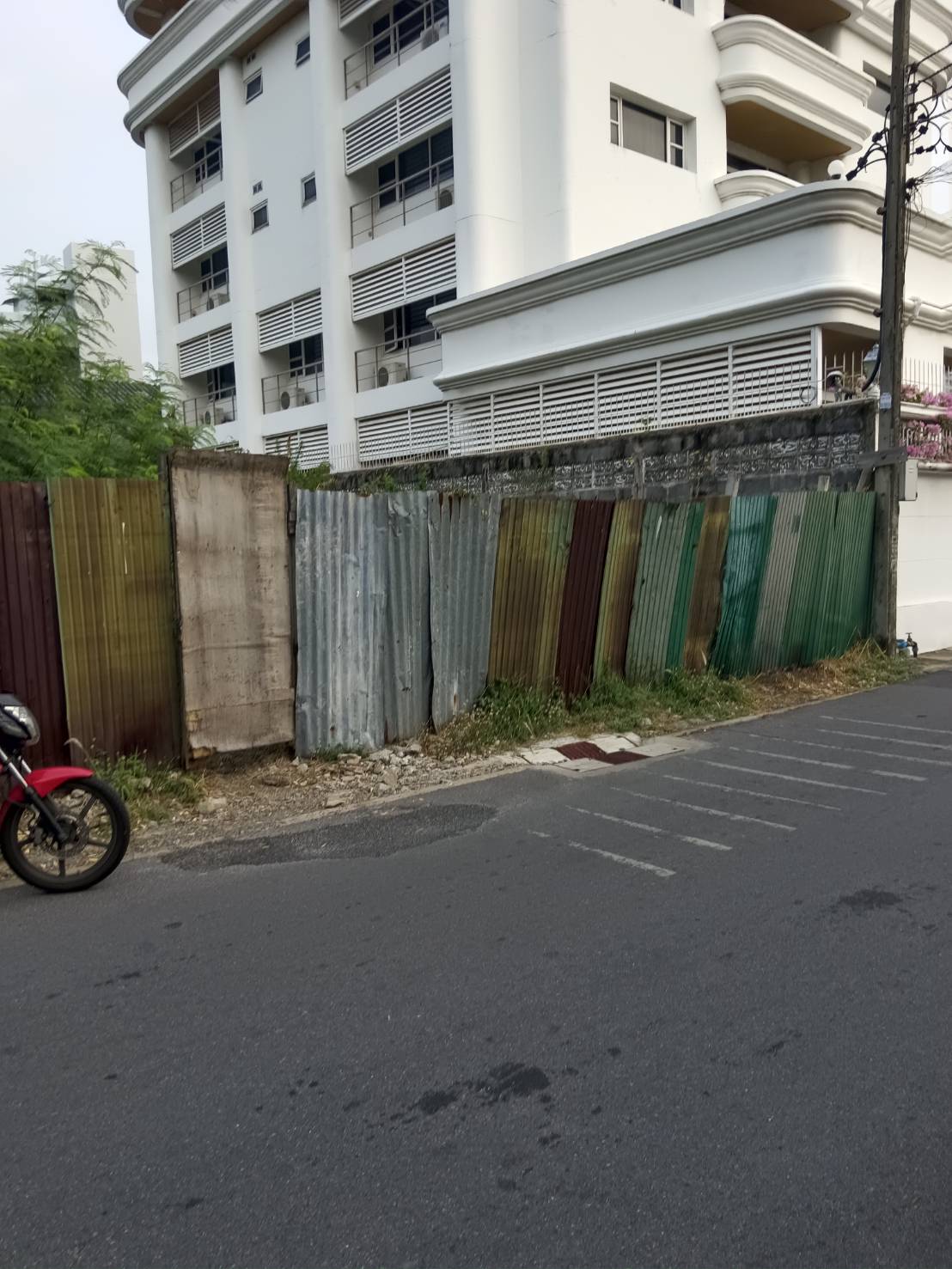 ขายที่ดิน อารีย์สัมพันธ์ เนื้อที่ 107ตรว. ใกล้ bts อารีย์