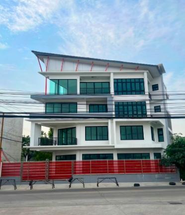 ให้เช่าโฮมออฟฟิศ 879 ตรม. มีลิฟต์ ใกล้ รพ.บางกรวย เหมาะทำออฟฟิศ และค้าขาย คลีนิค หรือ รร.กวดวิชา
