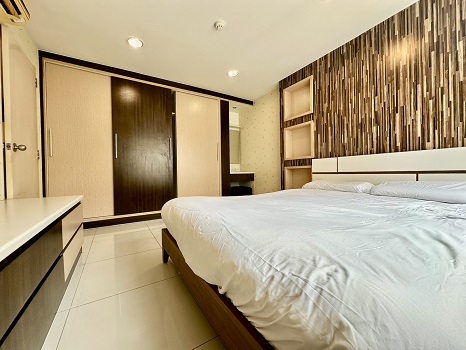 ขายคอนโด เดอะ เพลน เนอรี่ สาทร  ขนาด 2 ห้องนอน ใกล้  บีทีเอส ธนบุรี เพียง 4.2 ล้าน