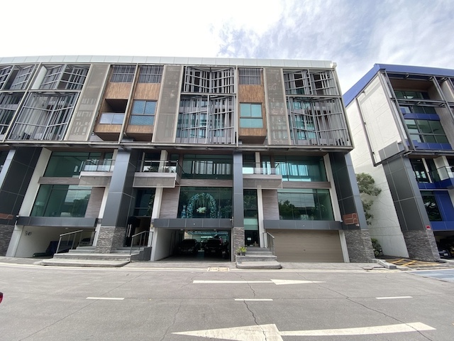 BH3513 ให้เช่า - ขายโฮมออฟฟิศ The Pretium Bangna ทำเลติดถนนบางนา-ตราด ใกล้ Mega Bangna และ Central Bangna