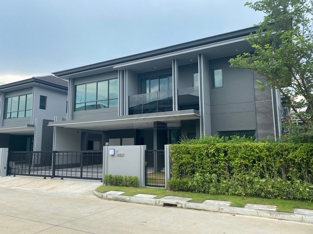 ขายบ้านเดี่ยว 2 ชั้น 83.2 ตร.วา 4 ห้องนอน โครงการเศรษฐสิริ กรุงเทพกรีฑา 2 Setthasiri-Krungthep Kreetha 2 ใกล้ รร.นานาชาติ Brighton