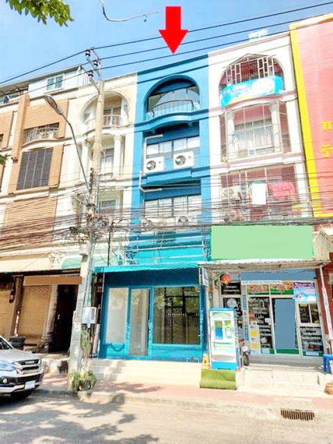 ให้เช่าอาคาร 4.5ชั้น 21ตร.วา. จอดรถ10 คัน งามวงศ์วาน สตูดิโอ จดทะเบียนได้ MRT บางเขน 900 ม. 8นอน 352ตรม. รร.ราชวินิตบางเขน 600 ม.  4น้ำ 