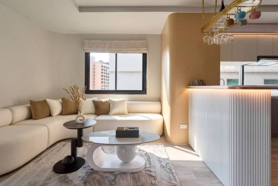 ขายคอนโด Luxury Style 3.99 ล้าน 65 ตรม. 2 นอน 2 น้ำ KN Town condo เฟอร์นิเจอร์ครบ ตกแต่งสวย ทำ Airbnb ได้