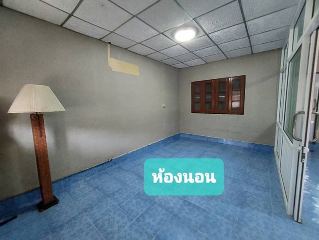 รพ.บางปะกงปิยะเวช 1.6 กม.ซีเจ บางเกลือ รร.วัดบางวัว 3.2 กม. บ้านเดี่ยว 1ชั้น 3นอน 20 ตร.วา.90 ตร.ม.1 แอร์  ตลาดบูรพา 2 กม. ถ.บางนา-ตราด