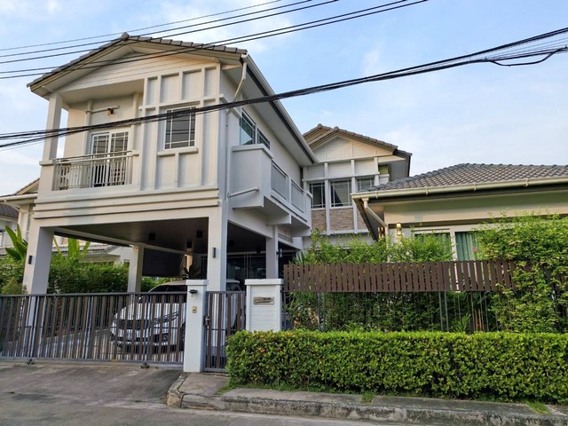 ให้เช่าบ้านเดี่ยว2ชั้น หมู่บ้านมัณฑนา กรุงเทพกรีฑา 7 เหมาะอยู่อาศัย ใกล้ เดอะเมอล์บางกะปิ