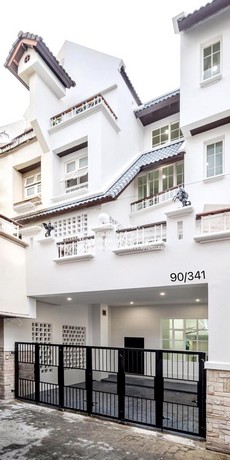 Townhouse ขาย/ให้เช่าทาวน์โฮมพูลวิลล่า 4.5 ชั้น @วิภาวดี 20 25.50 ตร.ว. 6 น 6 น้ำ 2 จอดรถ ราคา 18 ล้านบาท ใกล้ ตลาดลุงเพิ่ม (หลังการบินไทย) 900 ม. 18000000 B.  ขนาดพื้นที่ 26 ตาราง-วา NEW!