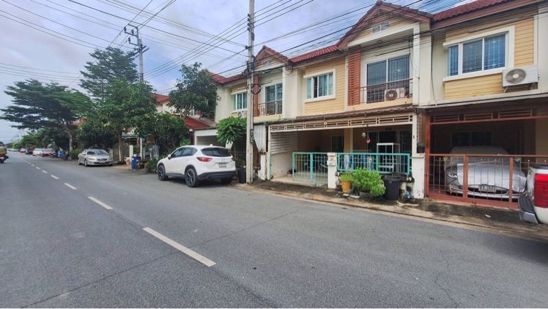 ขายทาวน์เฮ้าส์ 2 ชั้น ทำเลทอง หมู่บ้านพิศาลลาดกระบัง โครงการ 1  เขตลาดกระบัง จังหวัดกรุงเทพมหานคร